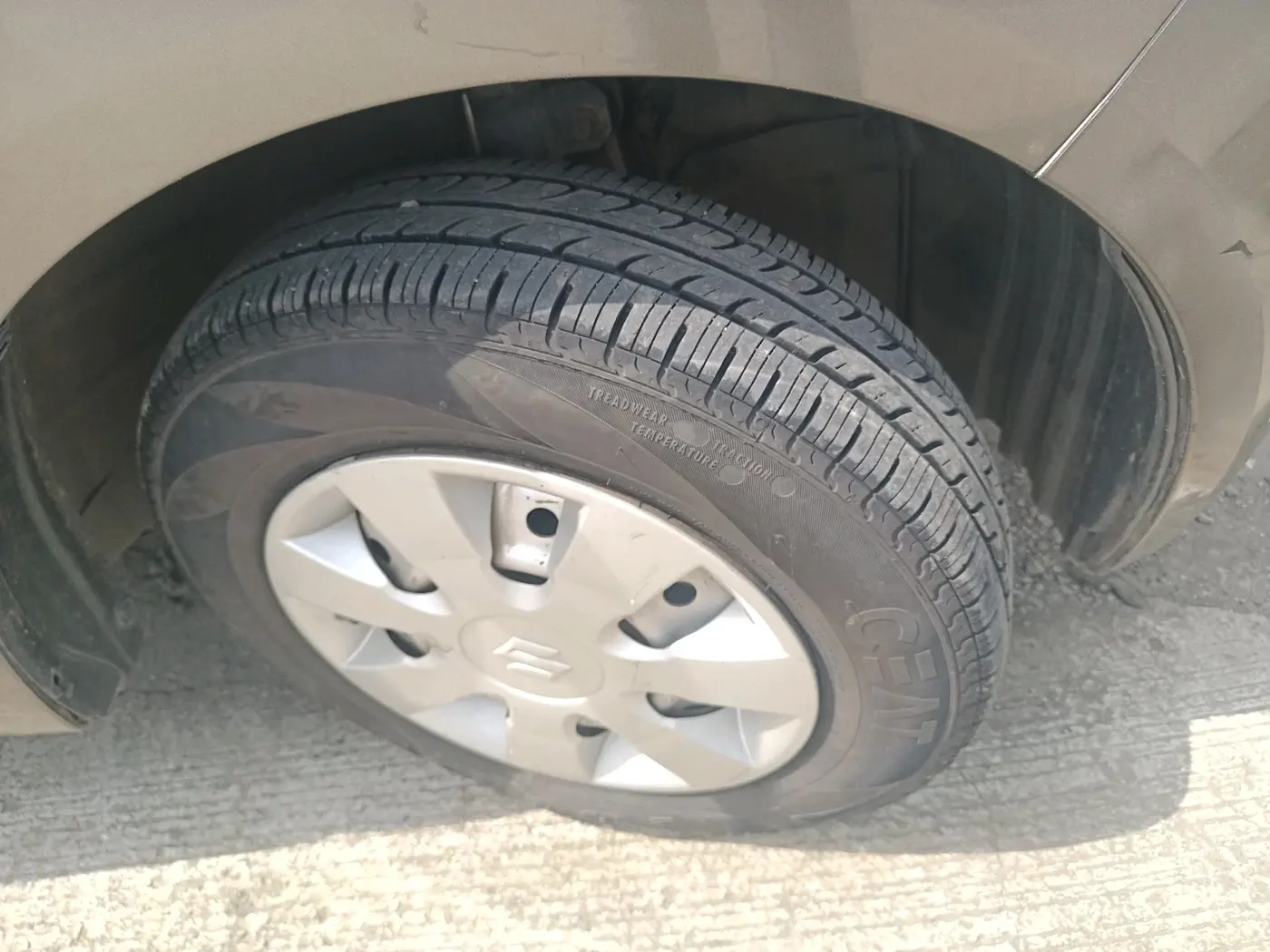 2019 Maruti New Wagon-R LXI CNG 1.0, CNG, Manual, 1,09,865 km, tyre