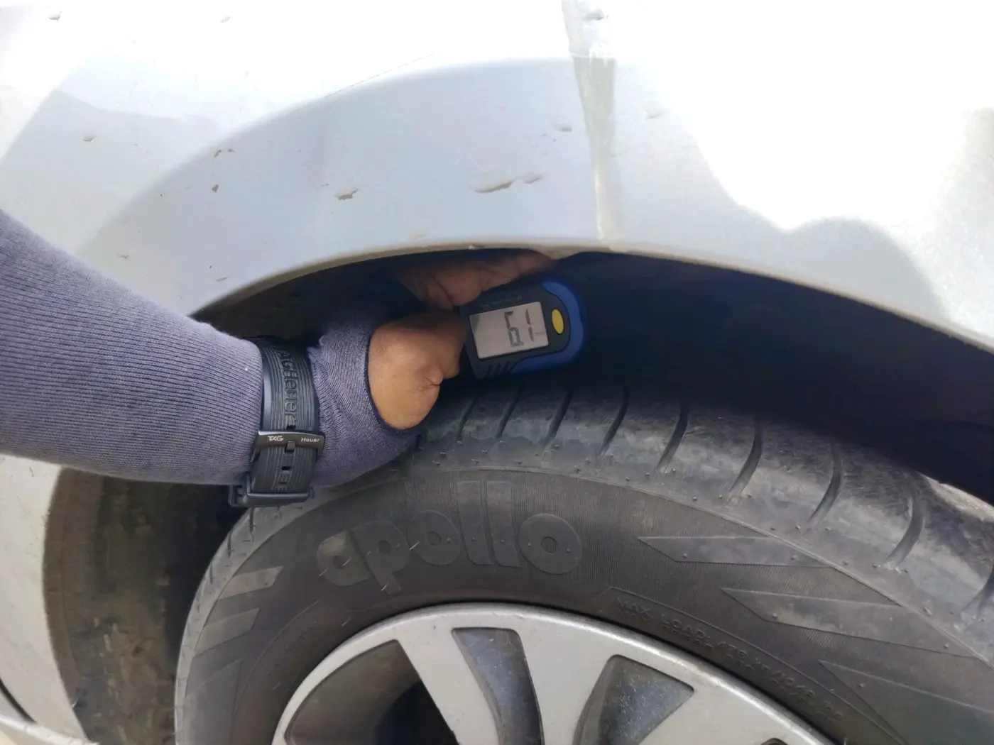 2019 Tata Tiago XZA PETROL, Petrol, Automatic, 73,153 km, tyre