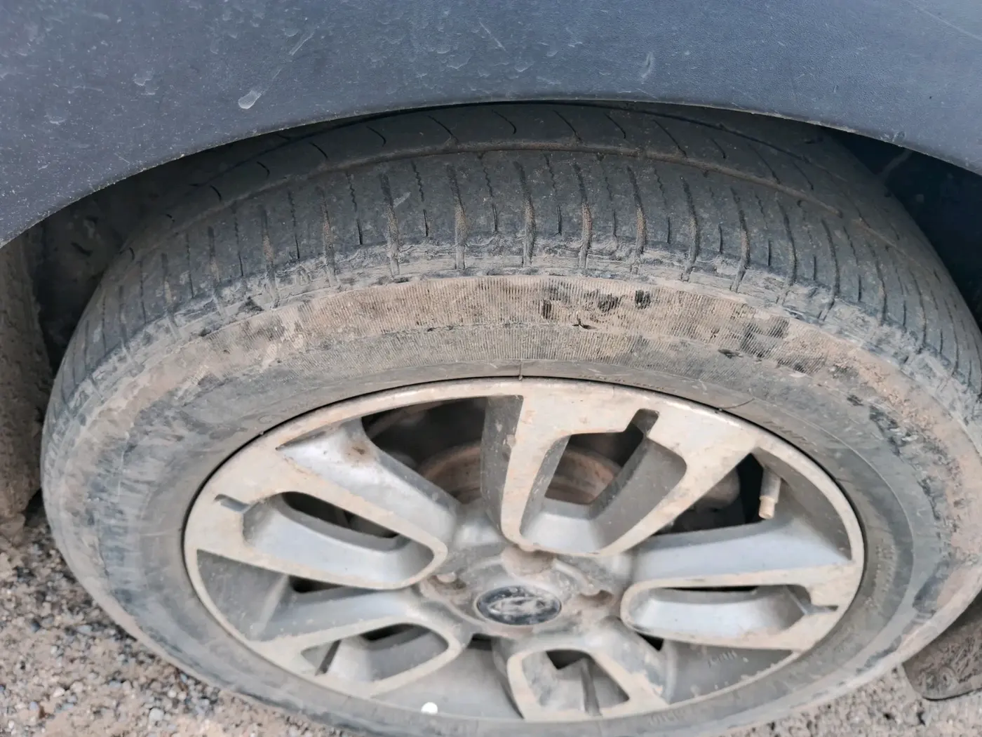 2015 Hyundai i20 Active 1.4 SX, Diesel, Manual, 1,60,239 km, tyre