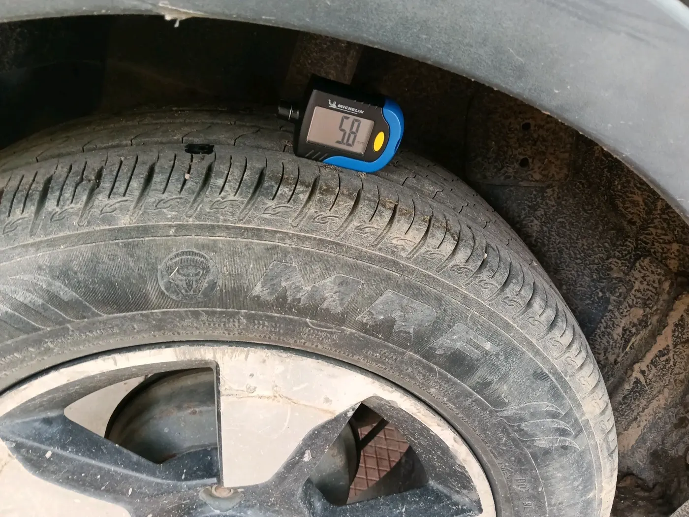 2019 Tata NEXON XM DIESEL, Diesel, Manual, 1,37,705 km, tyre
