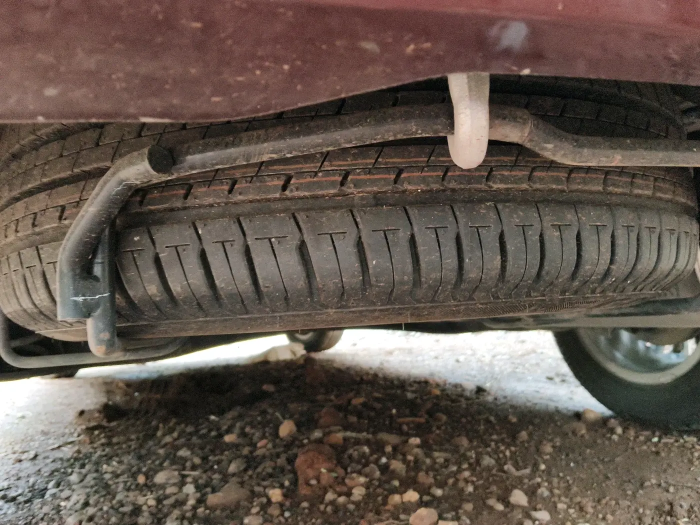 2026 Maruti Ertiga ZXI AT SHVS, Petrol, Automatic, 4,338 km, tyre