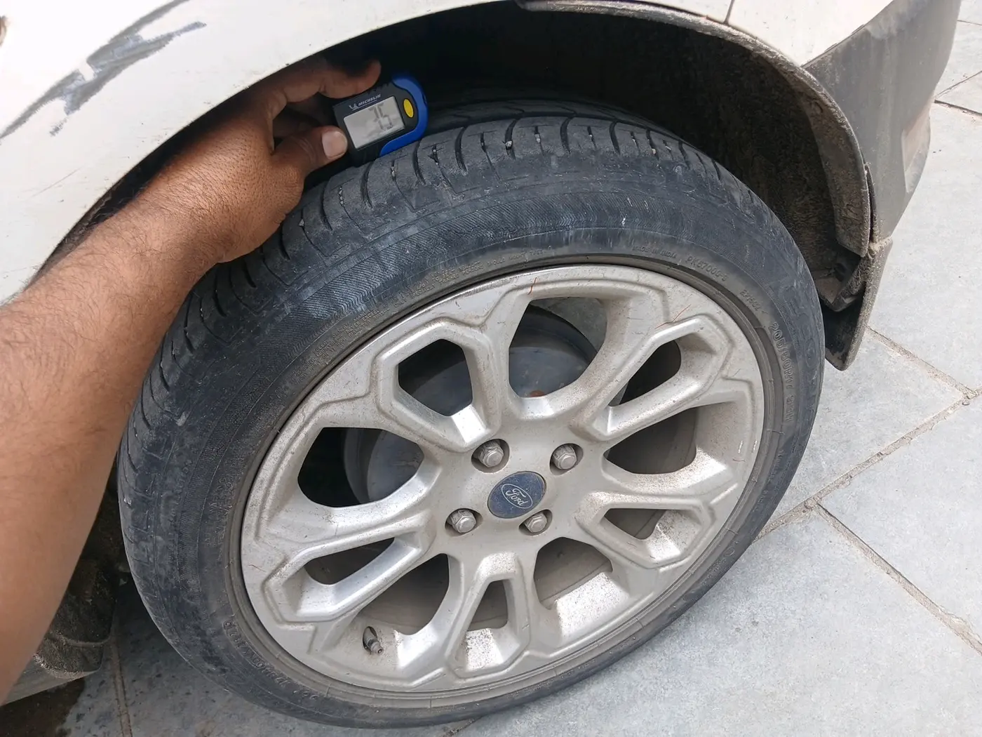 2018 Ford Ecosport TITANIUM + 1.5L DIESEL, Diesel, Manual, 1,25,110 km, tyre