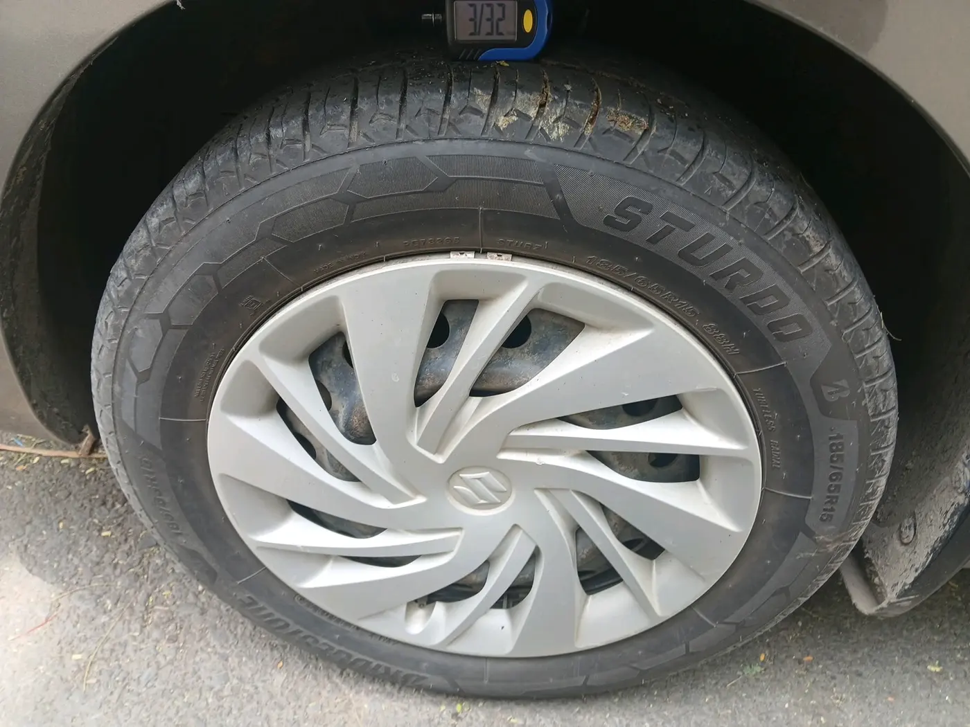 2020 Maruti Ertiga VXI CNG, CNG, Manual, 2,08,278 km, tyre