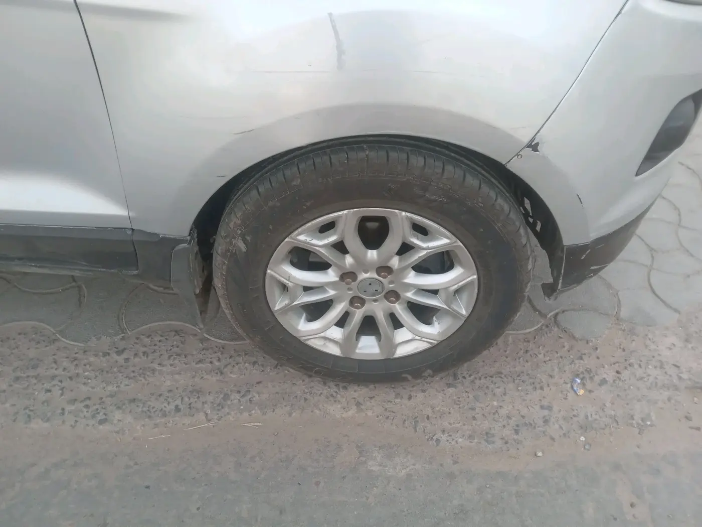 2013 Ford Ecosport TITANIUM 1.5L DIESEL, Diesel, Manual, 1,13,009 km, tyre