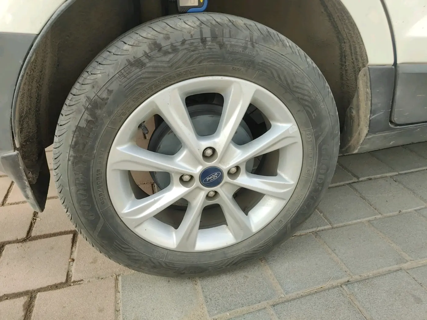 2021 Ford Ecosport TITANIUM 1.5L DIESEL, Diesel, Manual, 1,81,745 km, tyre