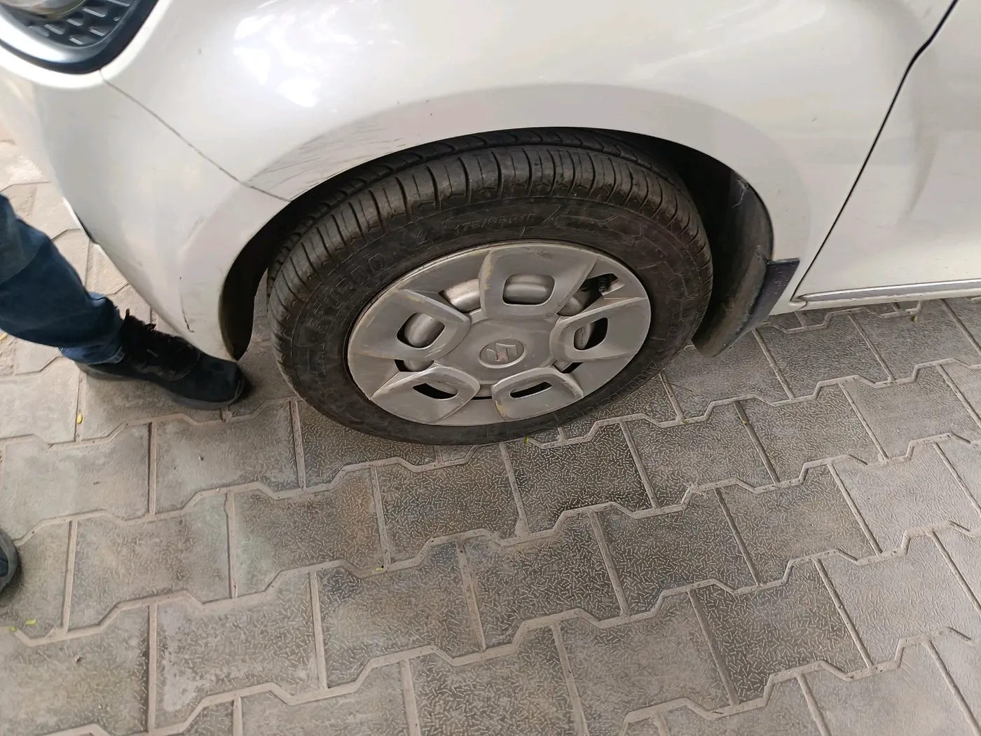2018 Maruti IGNIS SIGMA 1.2, Petrol, Manual, 75,475 km, tyre