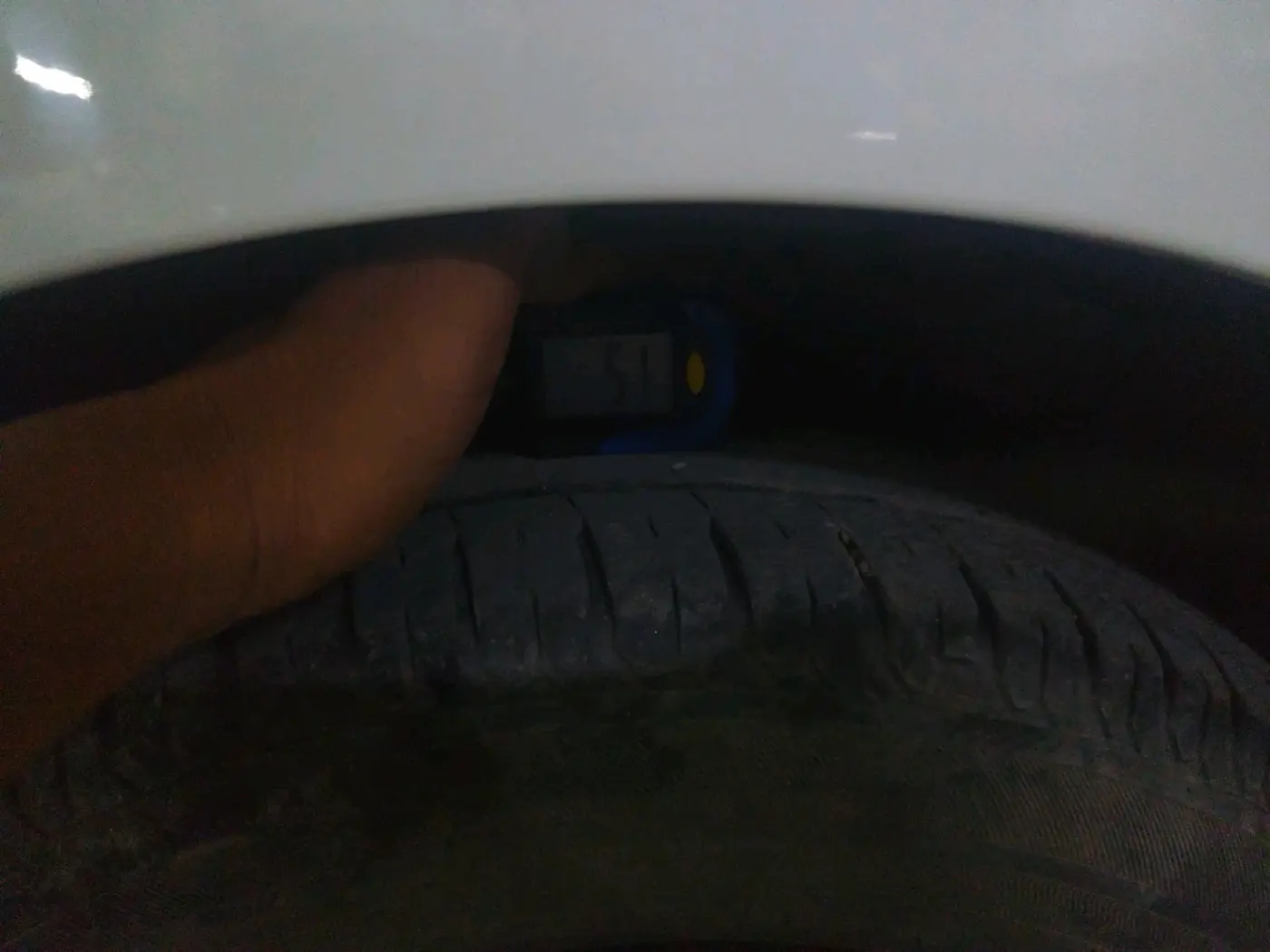 2022 Maruti Ertiga VXI CNG, CNG, Manual, 44,149 km, tyre