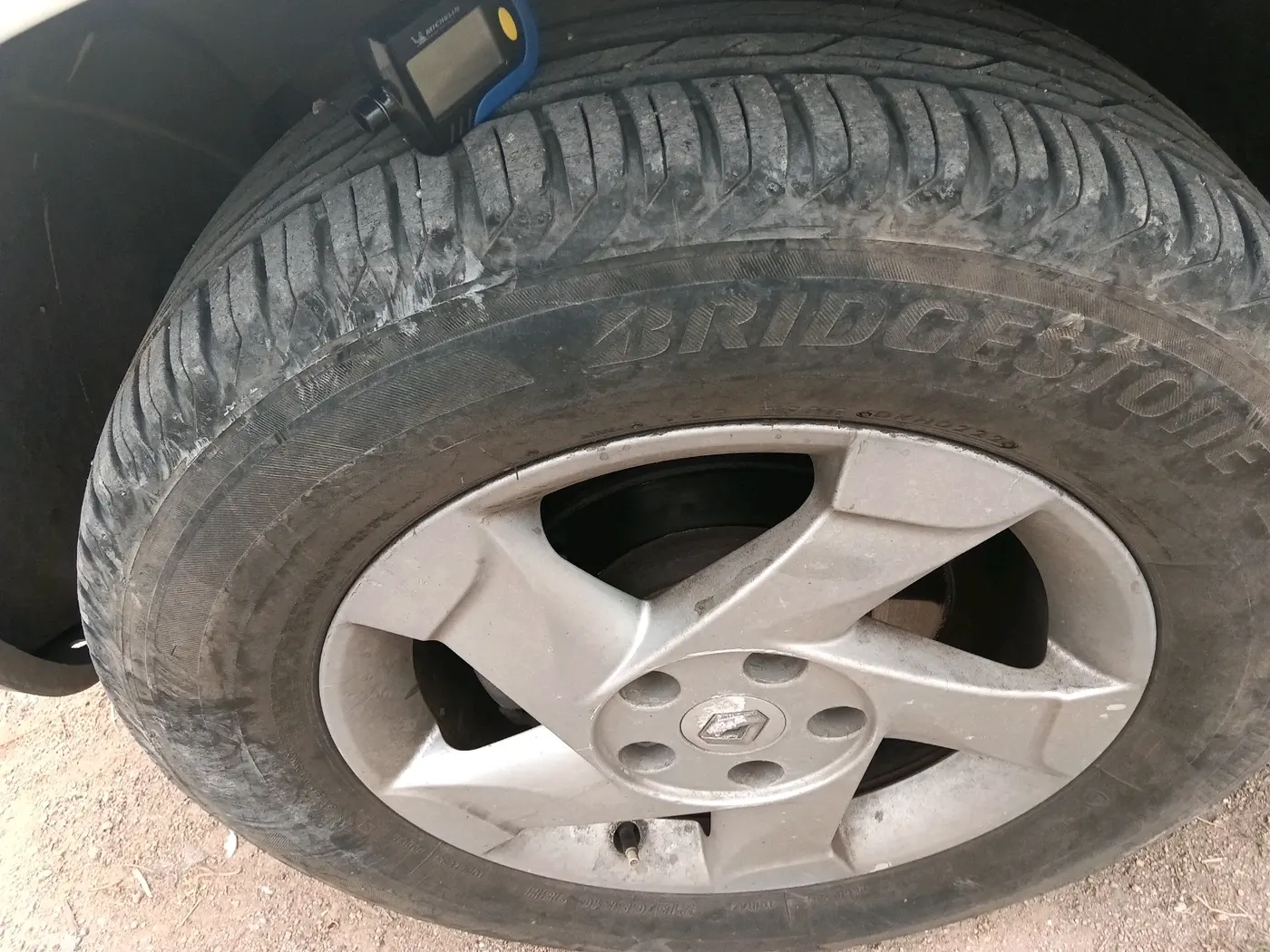 2012 Renault Duster 110 PS RXZ DIESEL, Diesel, Manual, 1,20,359 km, tyre