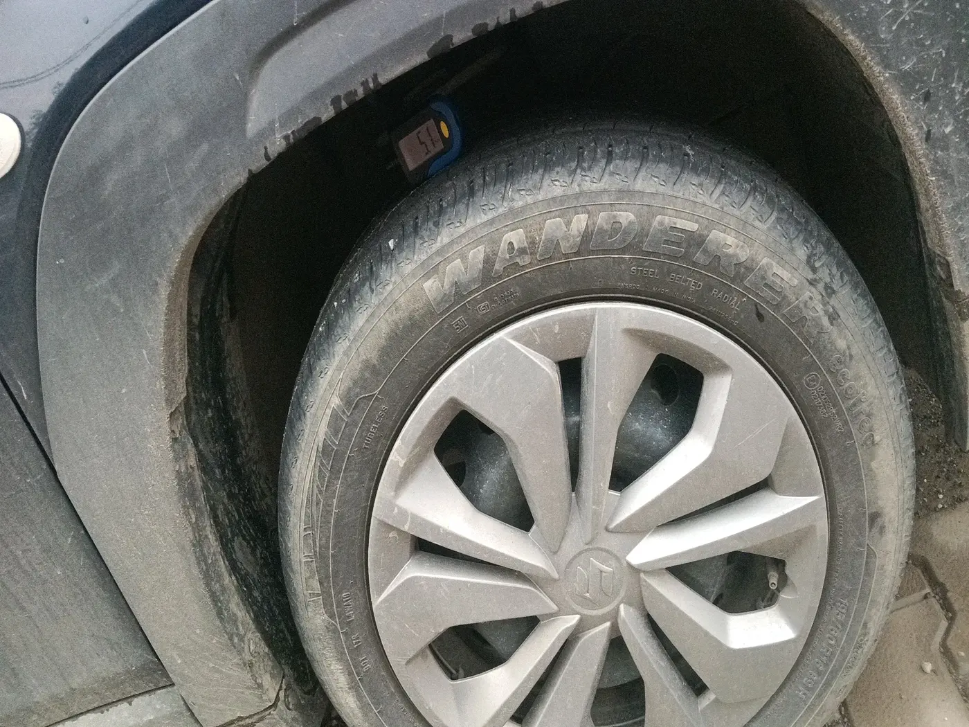2024 Maruti FRONX SIGMA 1.2 MT, Petrol, Manual, 32,409 km, tyre