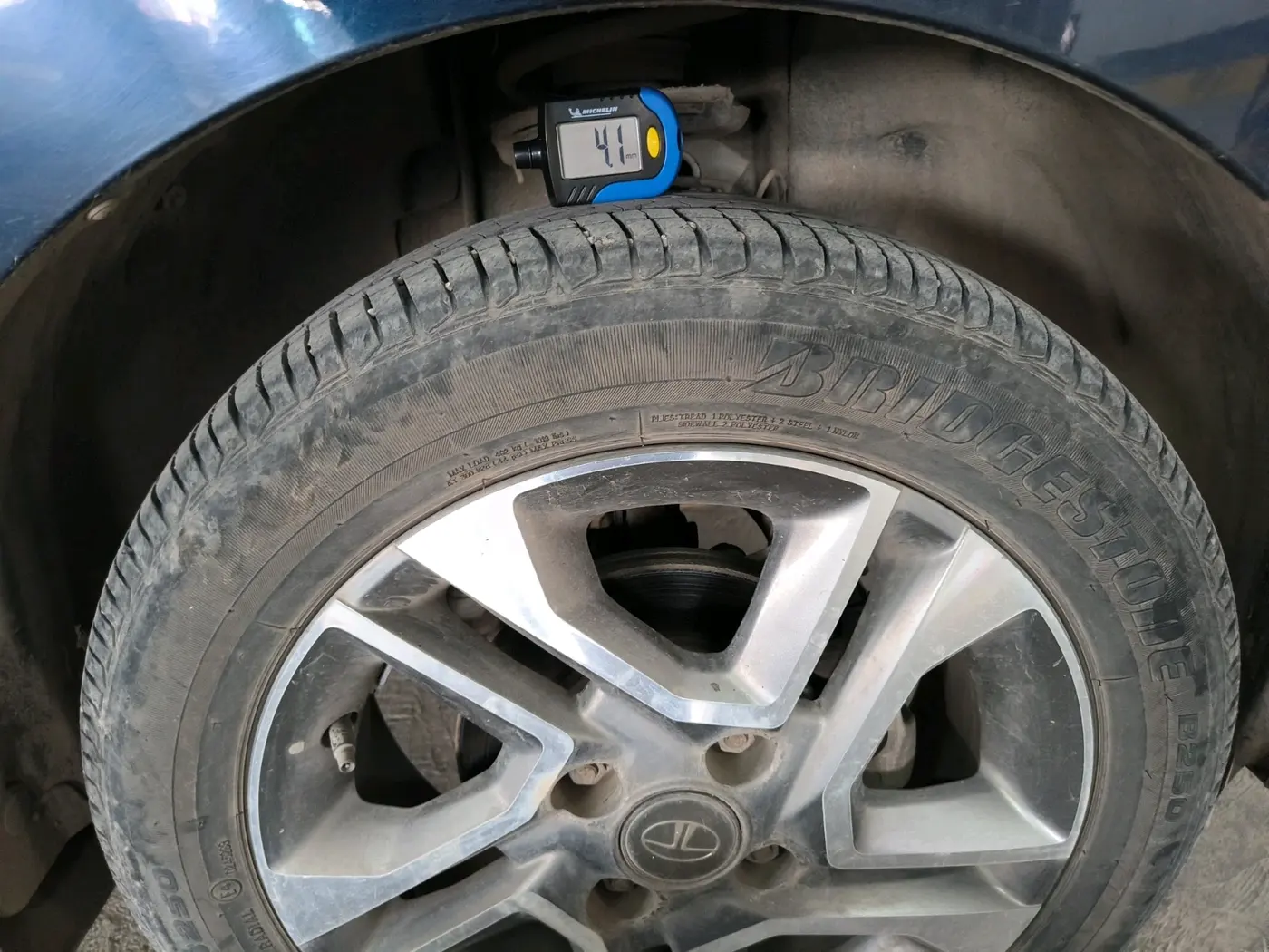 2023 Tata TIGOR XZ PLUS PETROL, Petrol, Manual, 29,597 km, tyre