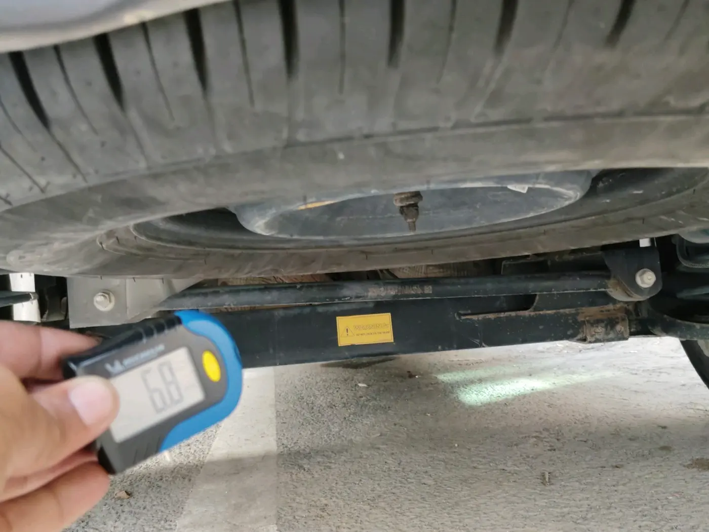 2021 Tata Harrier XZA PLUS 2.0L DARK EDITION, Diesel, Automatic, 1,28,514 km, tyre