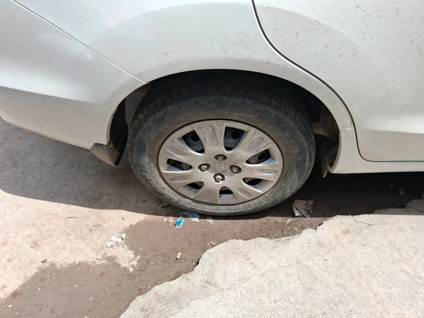 2016 Honda Amaze 1.2L I-VTEC S, Petrol, Manual, 71,024 km, tyre