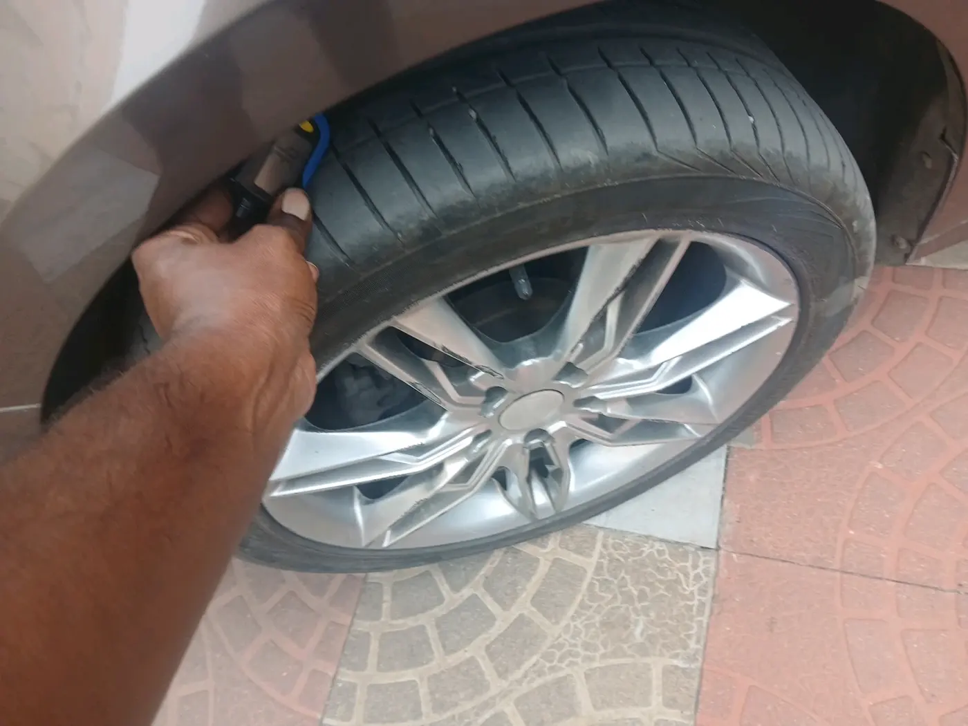 2012 Volkswagen Jetta COMFORTLINE TSI, Petrol, Manual, 87,754 km, tyre