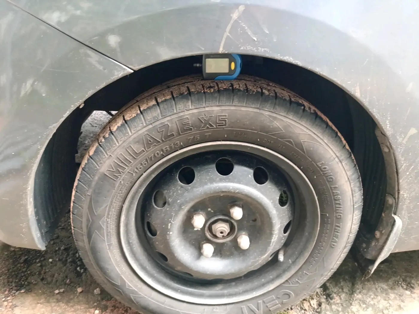 2018 Hyundai Eon ERA +, Petrol, Manual, 61,248 km, tyre