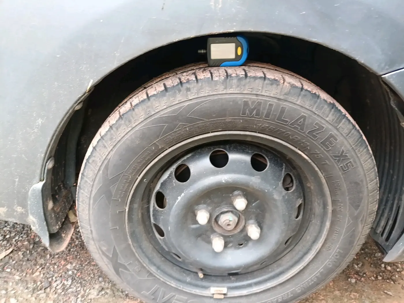 2018 Hyundai Eon ERA +, Petrol, Manual, 61,248 km, tyre