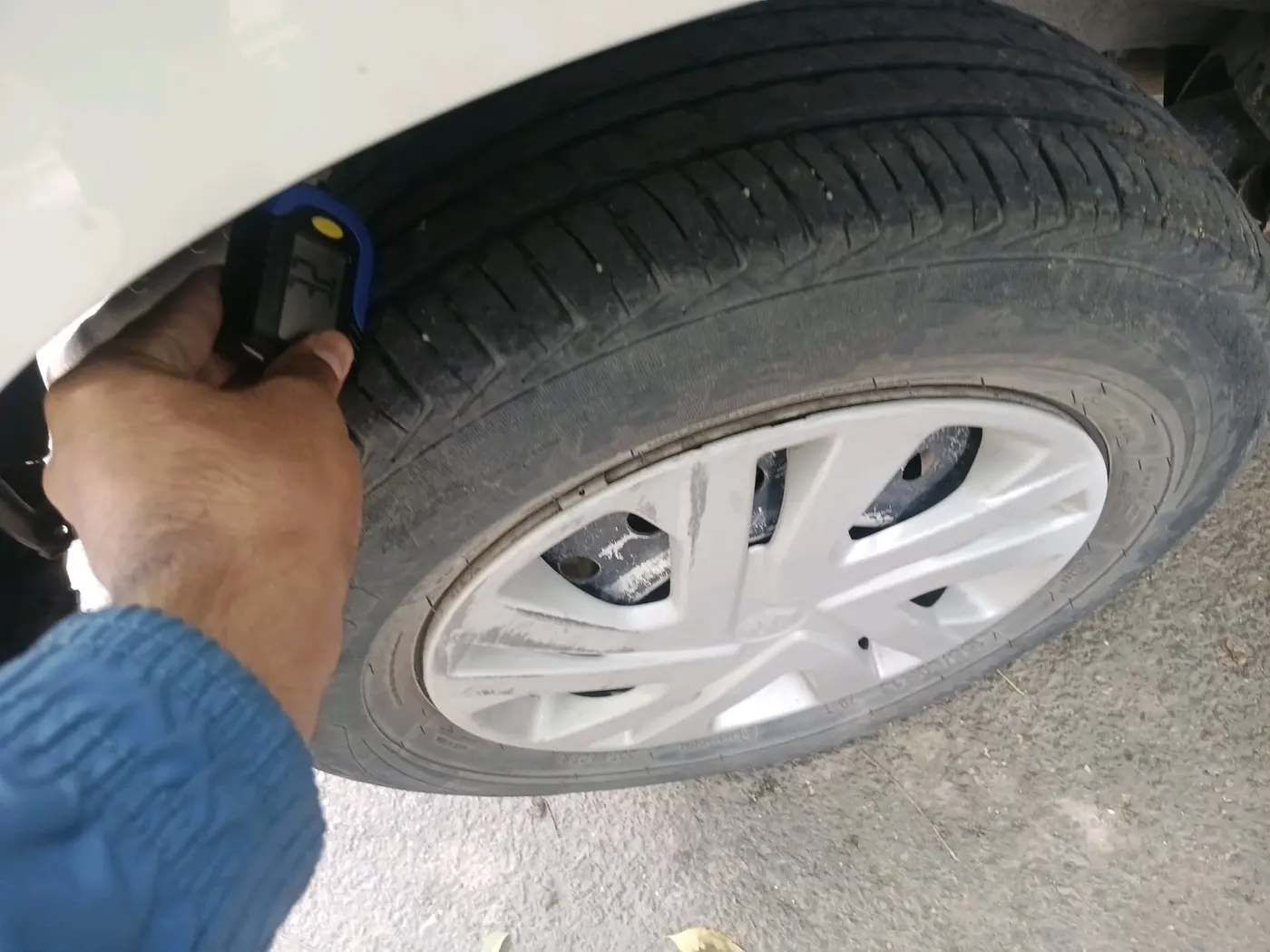 2021 Maruti New Wagon-R LXI CNG 1.0, CNG, Manual, 52,475 km, tyre