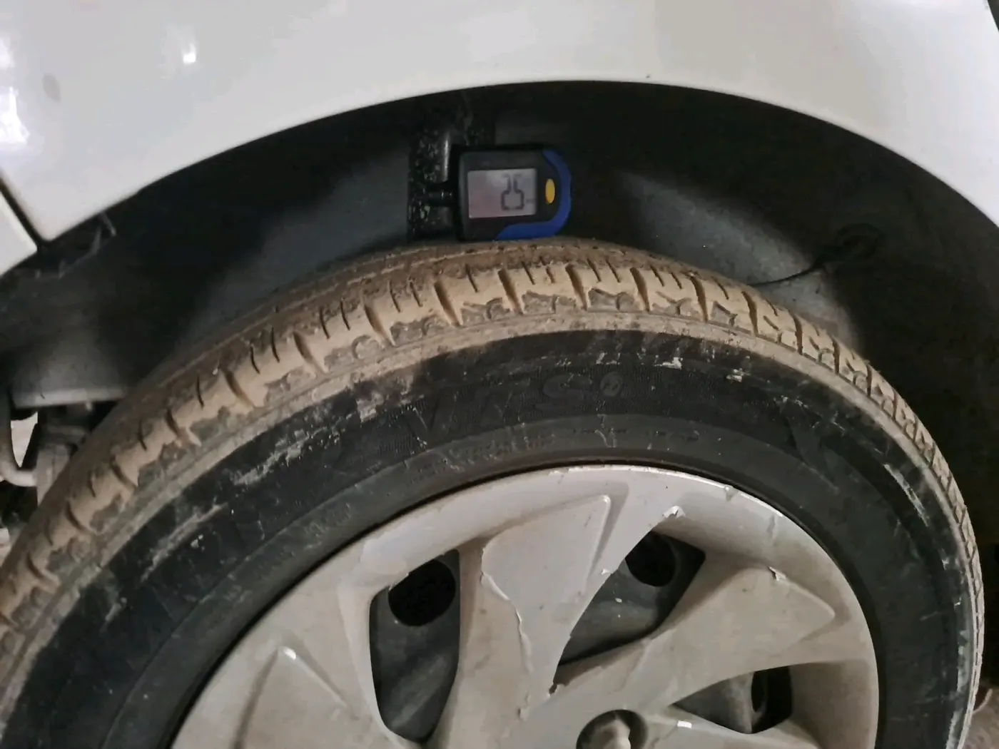 2019 Hyundai NEW SANTRO SPORTZ MT, Petrol, Manual, 79,952 km, tyre