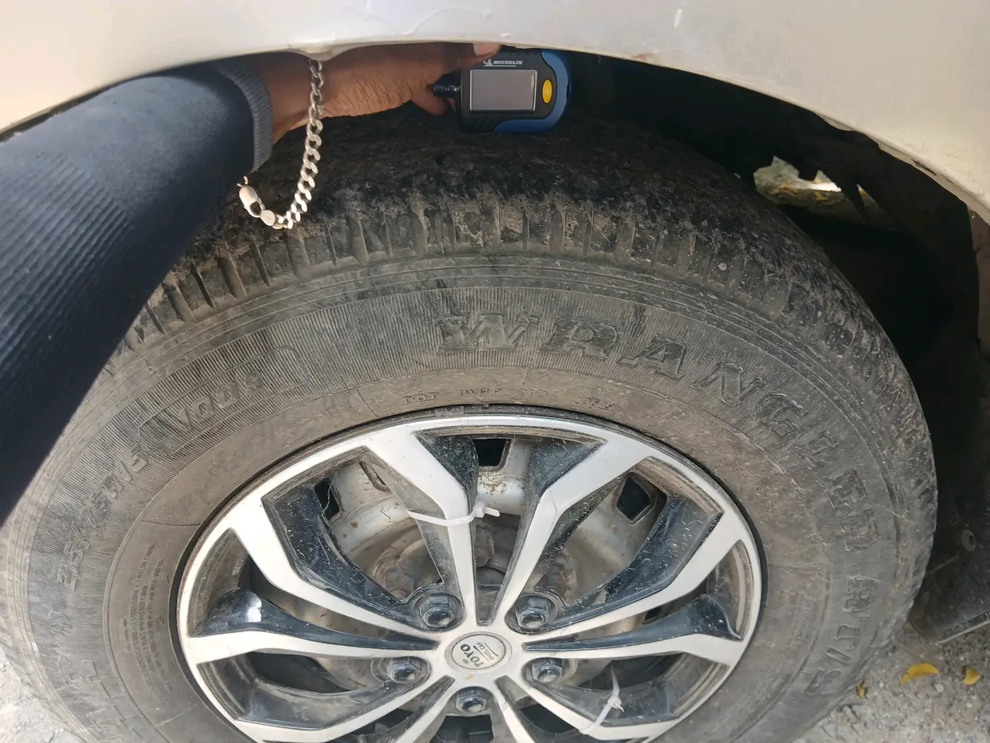 2012 Mahindra Xylo D2, Diesel, Manual, 90,030 km, tyre