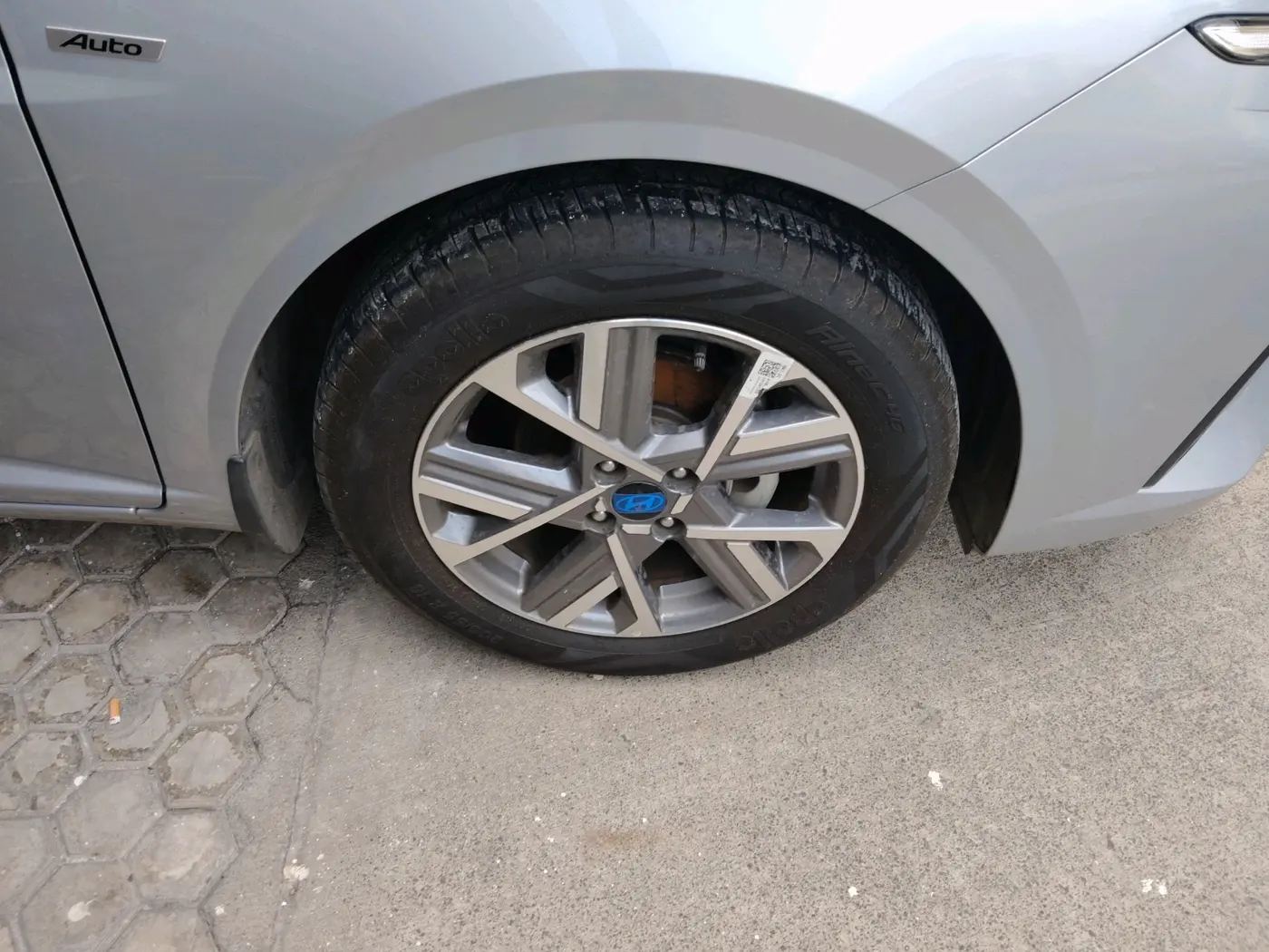 2024 Hyundai Verna  SX (O) 1.5 VTVT IVT, Petrol, Automatic, 3,629 km, tyre