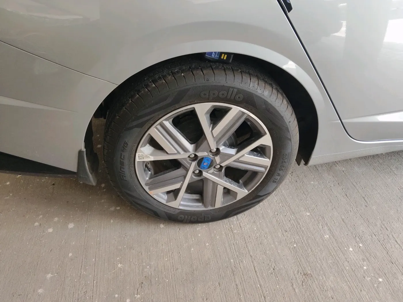 2024 Hyundai Verna  SX (O) 1.5 VTVT IVT, Petrol, Automatic, 3,629 km, tyre