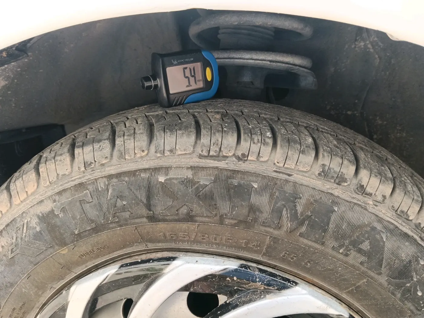 2012 Maruti Swift Dzire TOUR DIESEL, Diesel, Manual, 1,32,870 km, tyre