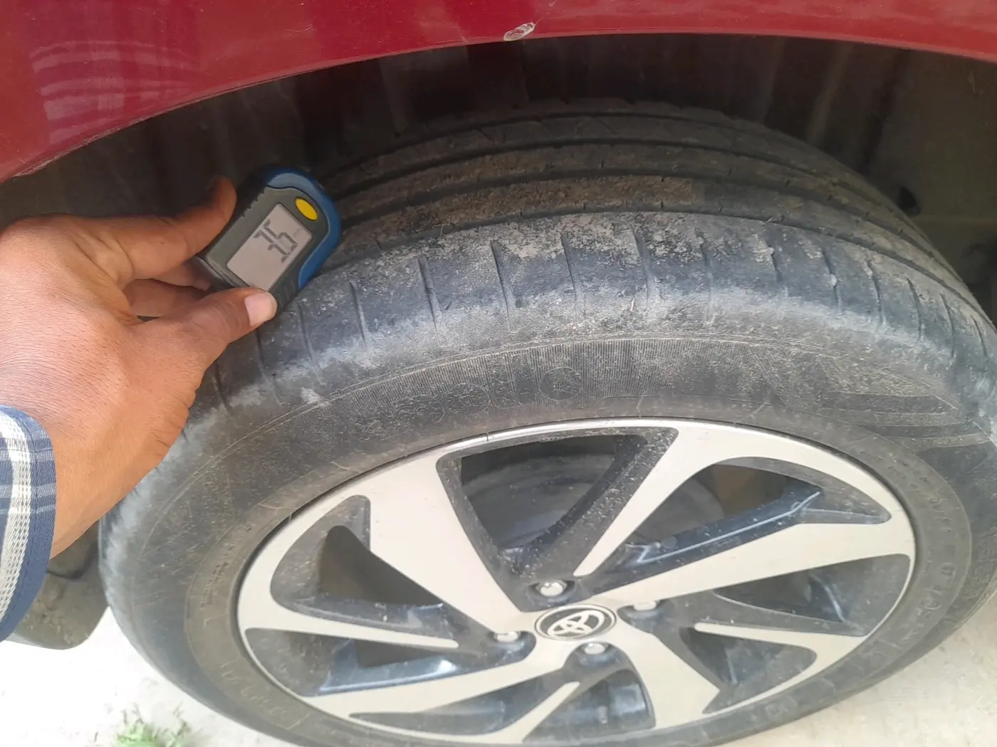 2022 Toyota Glanza V AMT, Petrol, Automatic, 74,059 km, tyre