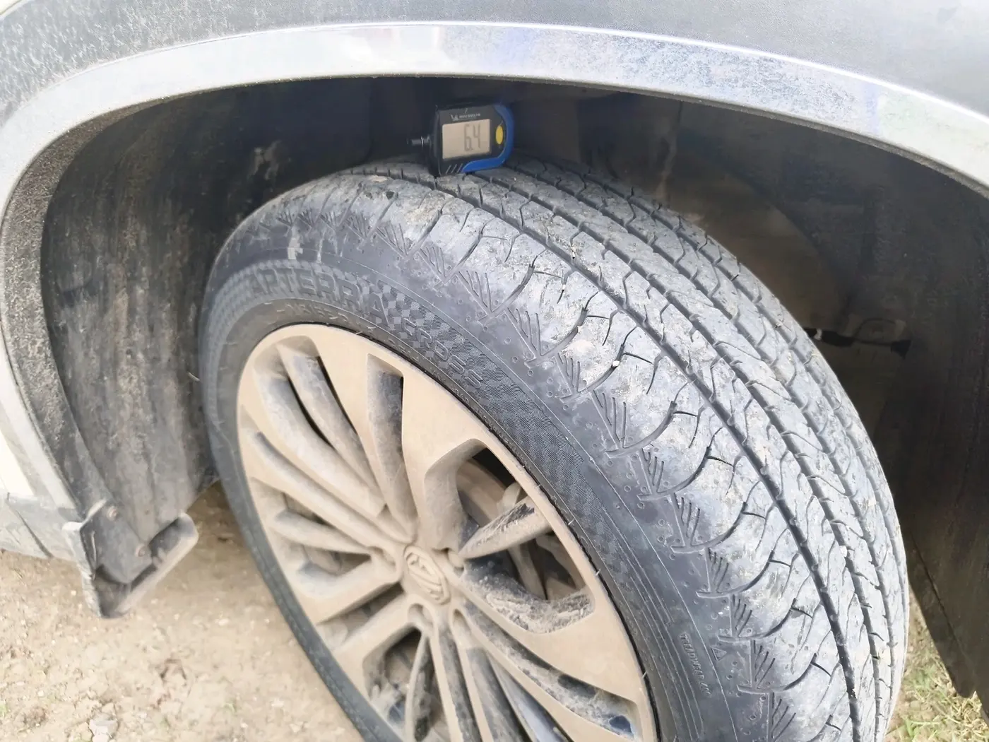 2022 MG HECTOR SHARP 2.0 DIESEL, Diesel, Manual, 1,19,502 km, tyre
