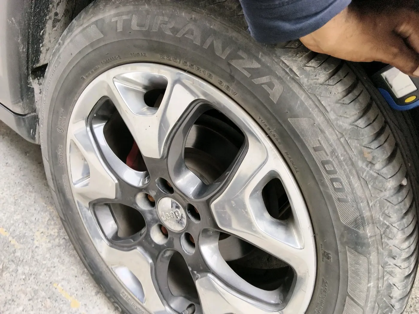 2019 Jeep Compass LIMITED PLUS PETROL AT, Petrol, Automatic, 67,184 km, tyre