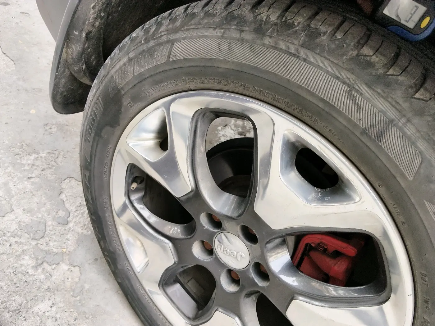 2019 Jeep Compass LIMITED PLUS PETROL AT, Petrol, Automatic, 67,184 km, tyre