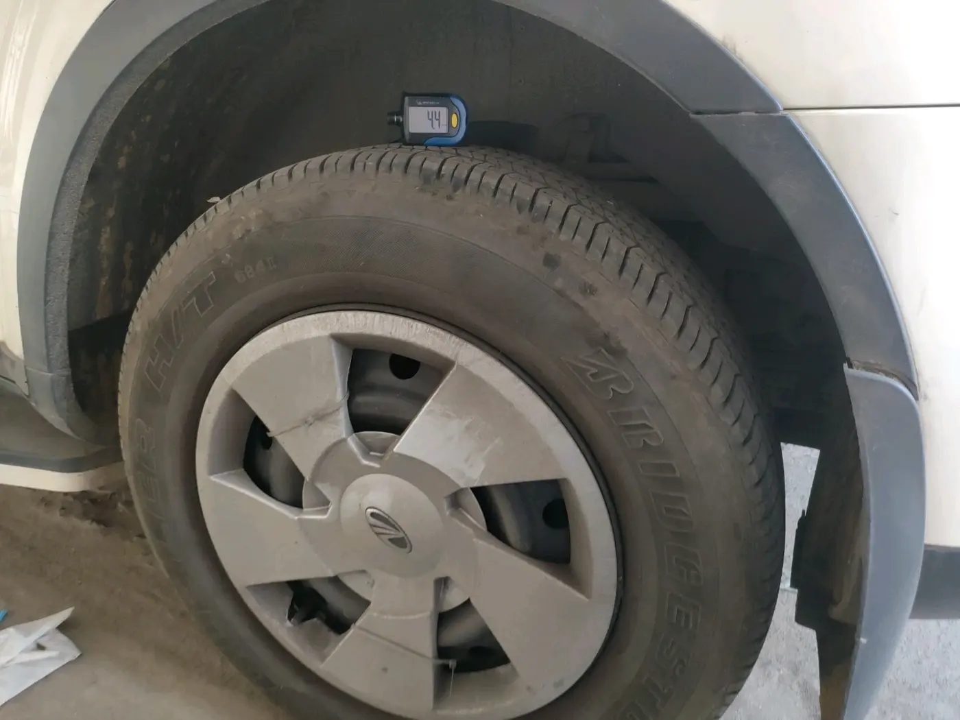 2020 Mahindra XUV500 W7, Diesel, Manual, 85,343 km, tyre