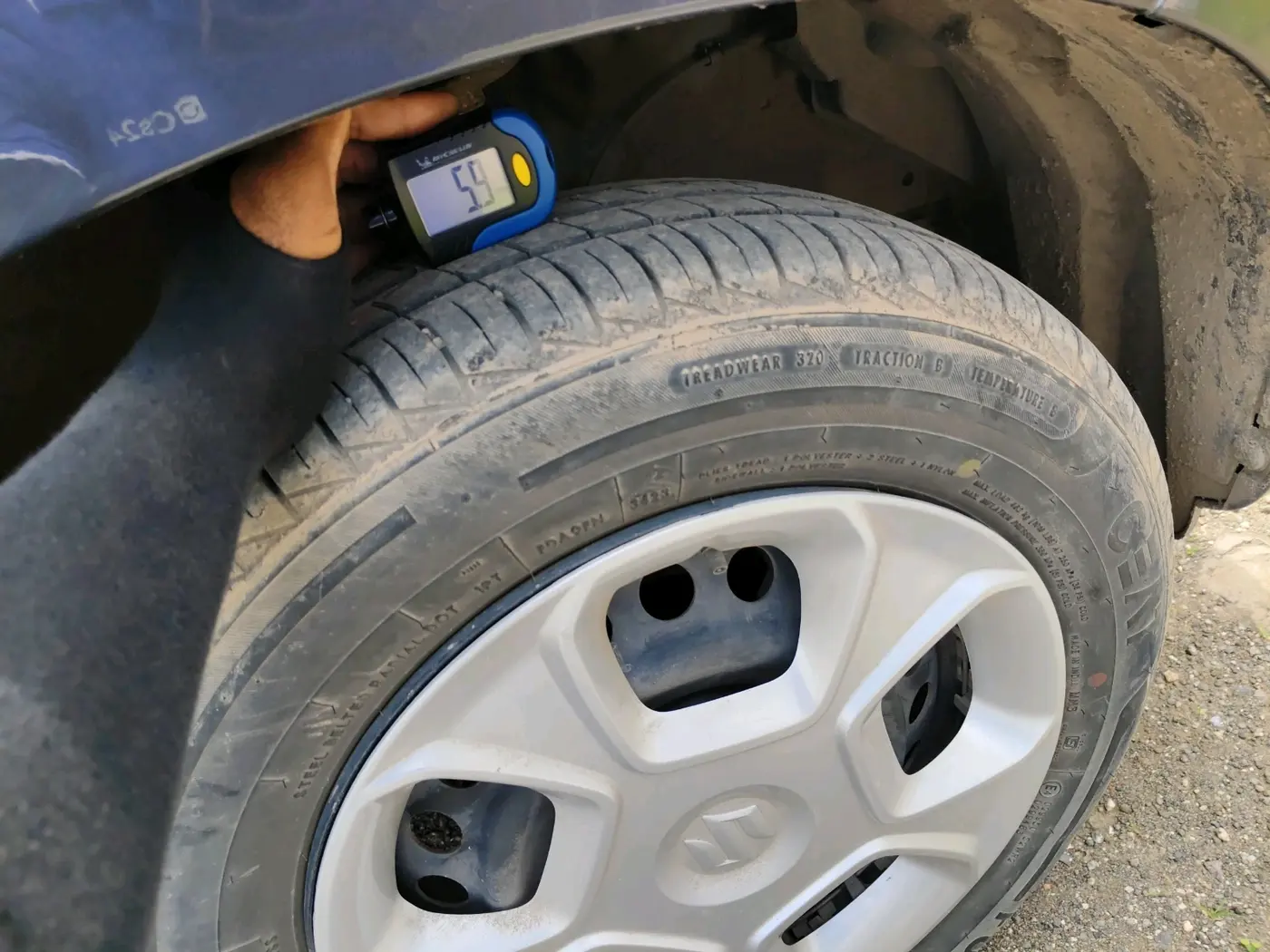 2023 Maruti S PRESSO VXI+, Petrol, Manual, 13,577 km, tyre