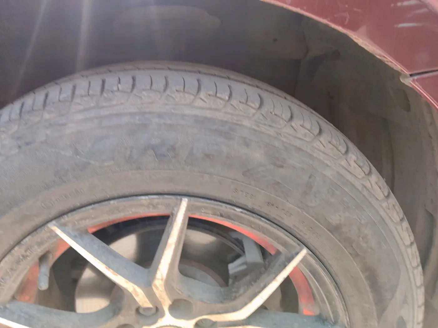 2016 Maruti Ciaz VXI+, Petrol, Manual, 82,848 km, tyre
