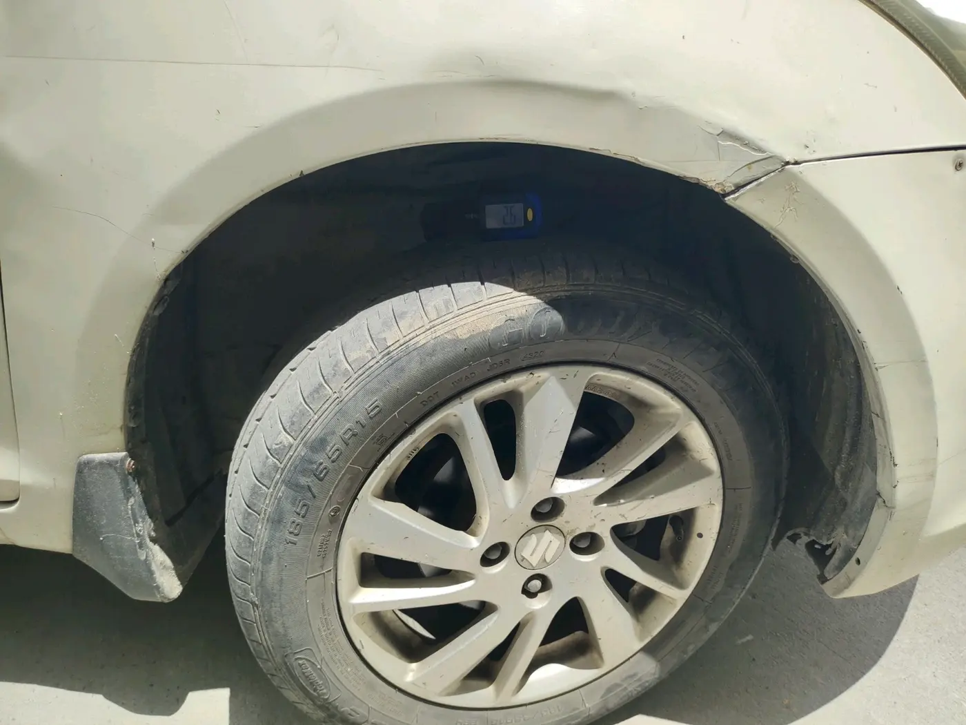 2011 Maruti Swift ZXI, Petrol, Manual, 82,656 km, tyre