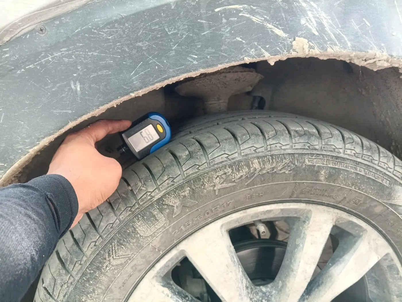 2019 Nissan Kicks XV PREMIUM DIESEL, Diesel, Manual, 1,29,007 km, tyre