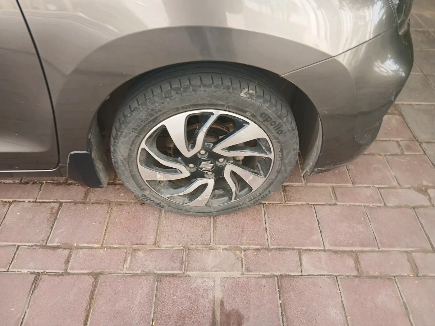 2021 Maruti Baleno ZETA CVT PETROL 1.2, Petrol, Automatic, 70,007 km, tyre
