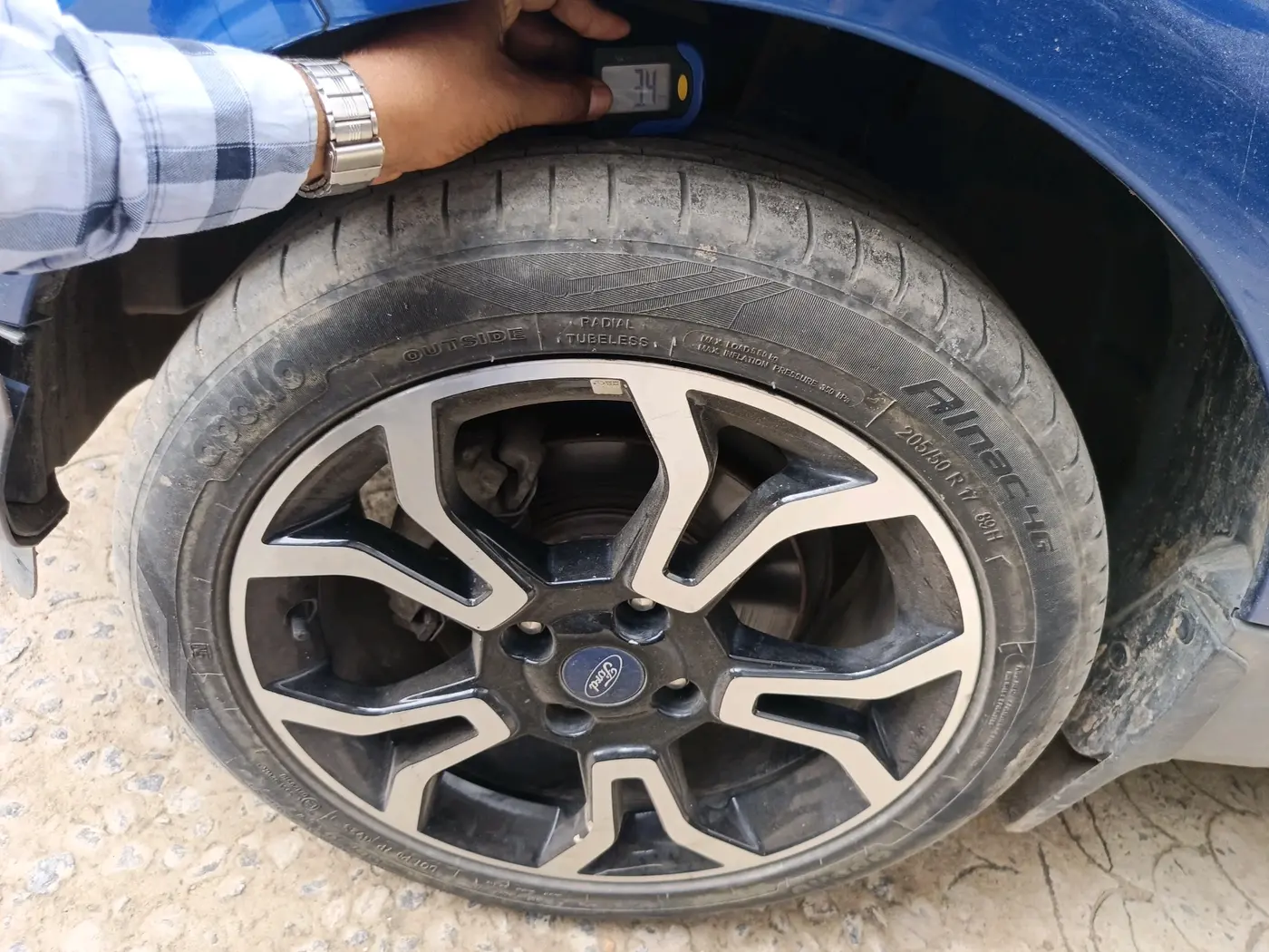 2019 Ford Ecosport TITANIUM 1.5L SIGNATURE EDITION (SUNROOF) PETROL, Petrol, Manual, 44,505 km, tyre