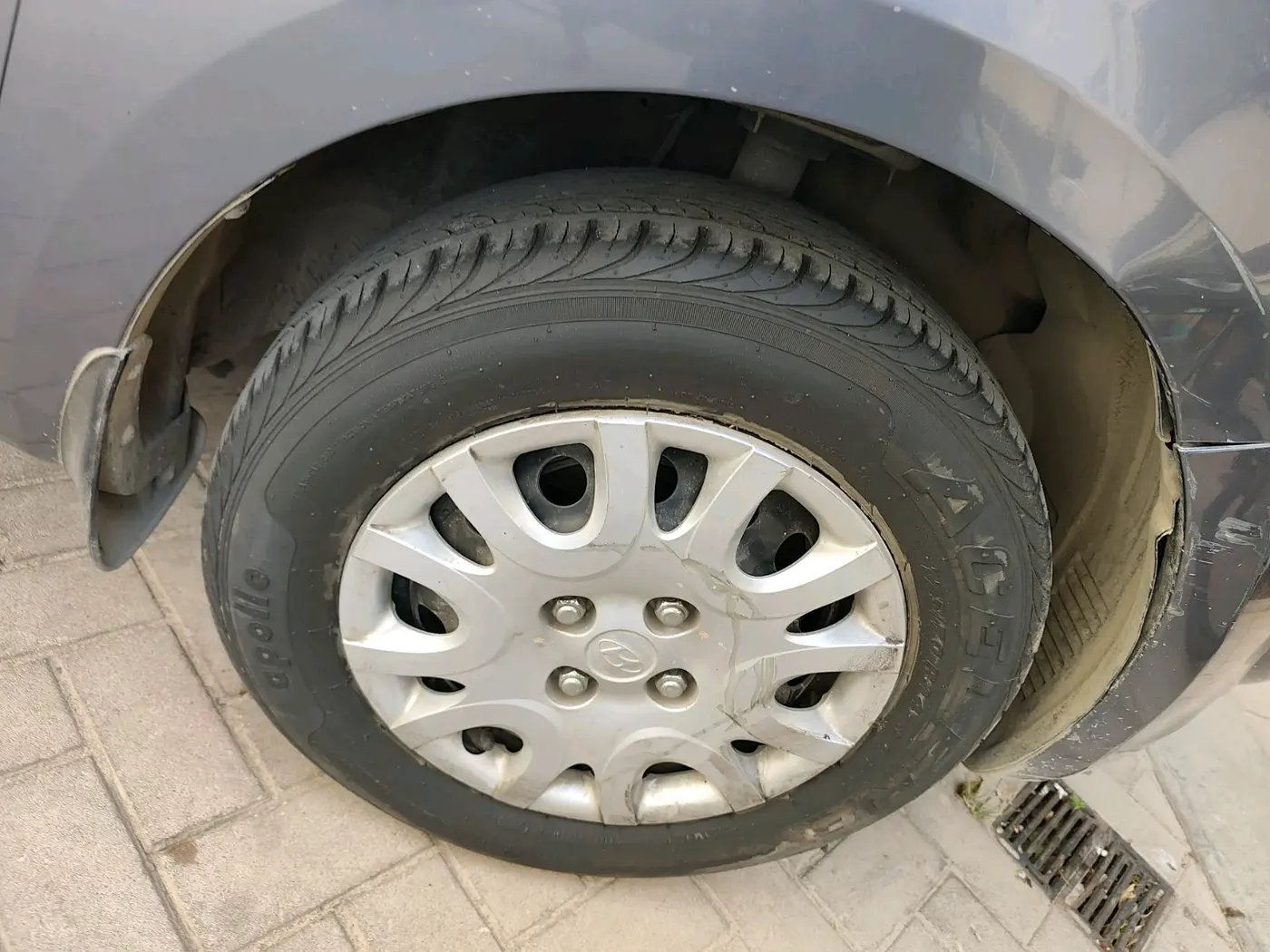 2011 Hyundai i20 MAGNA 1.2, Petrol, Manual, 46,992 km, tyre