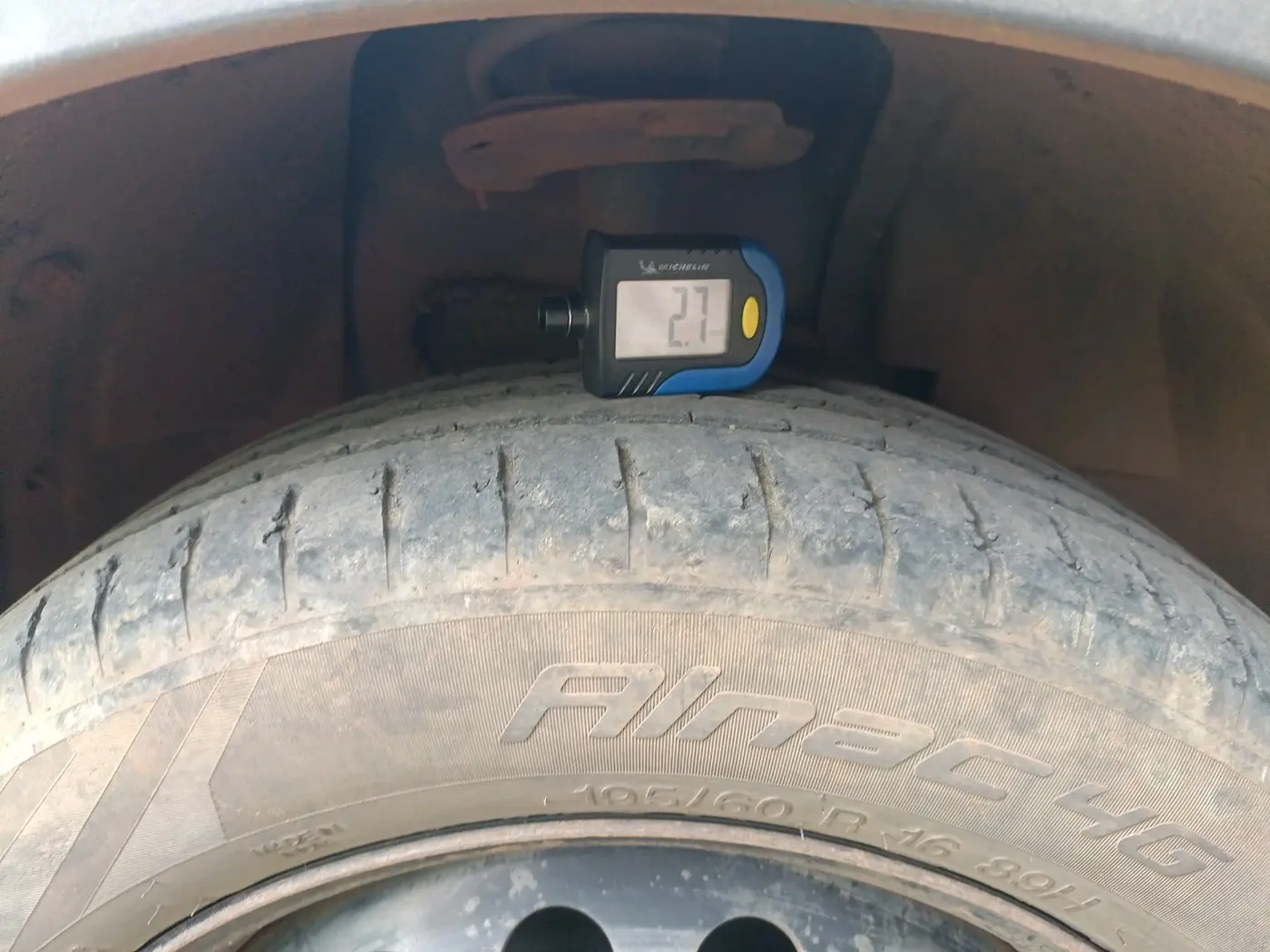 2019 Tata NEXON XM PETROL, Petrol, Manual, 98,334 km, tyre