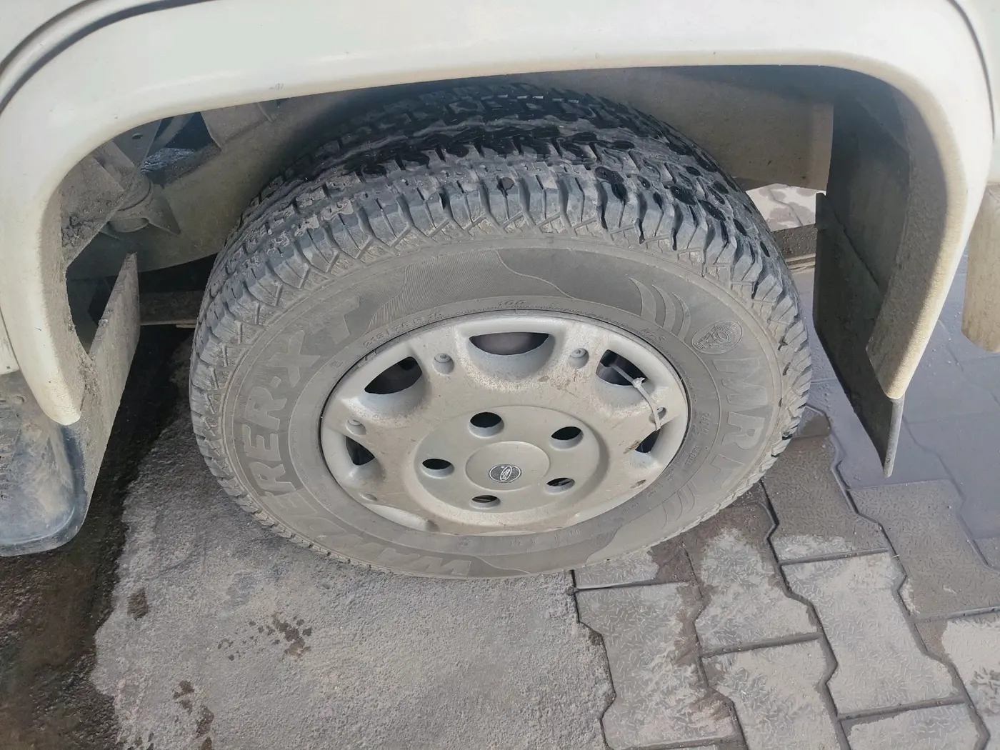 2018 Mahindra Bolero POWER PLUS ZLX, Diesel, Manual, 1,75,882 km, tyre