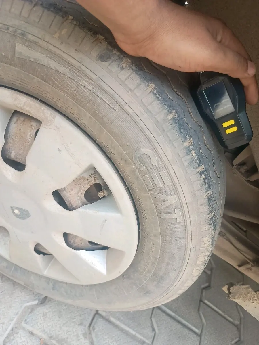 2022 Maruti Eeco 5 STR AC CNG (O), CNG, Manual, 66,482 km, tyre