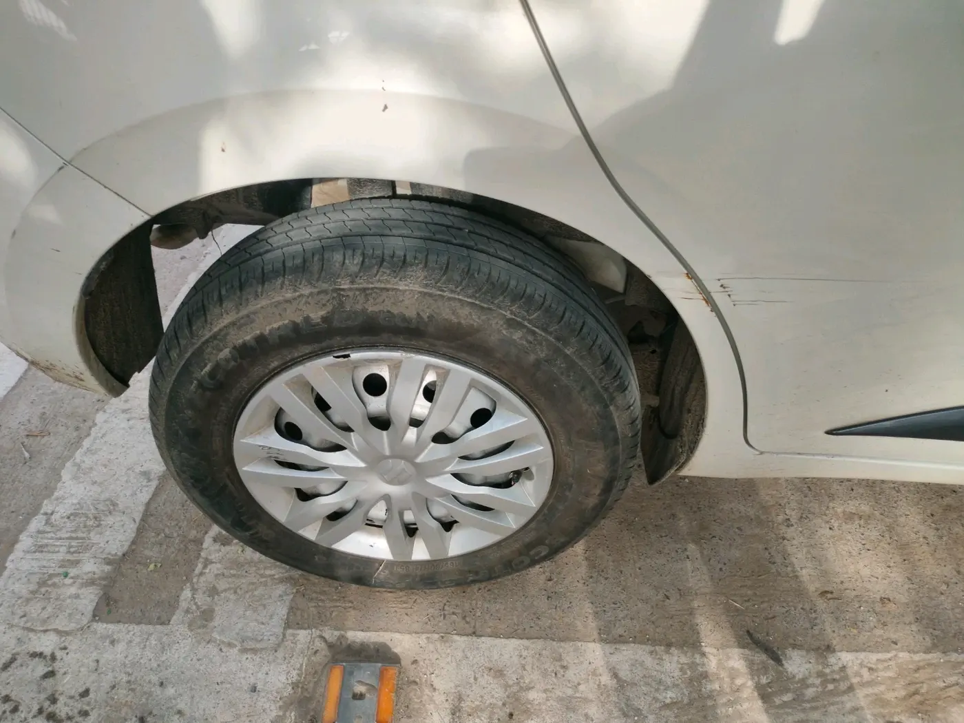 2024 Maruti Swift LXi, Petrol, Manual, 8,609 km, tyre