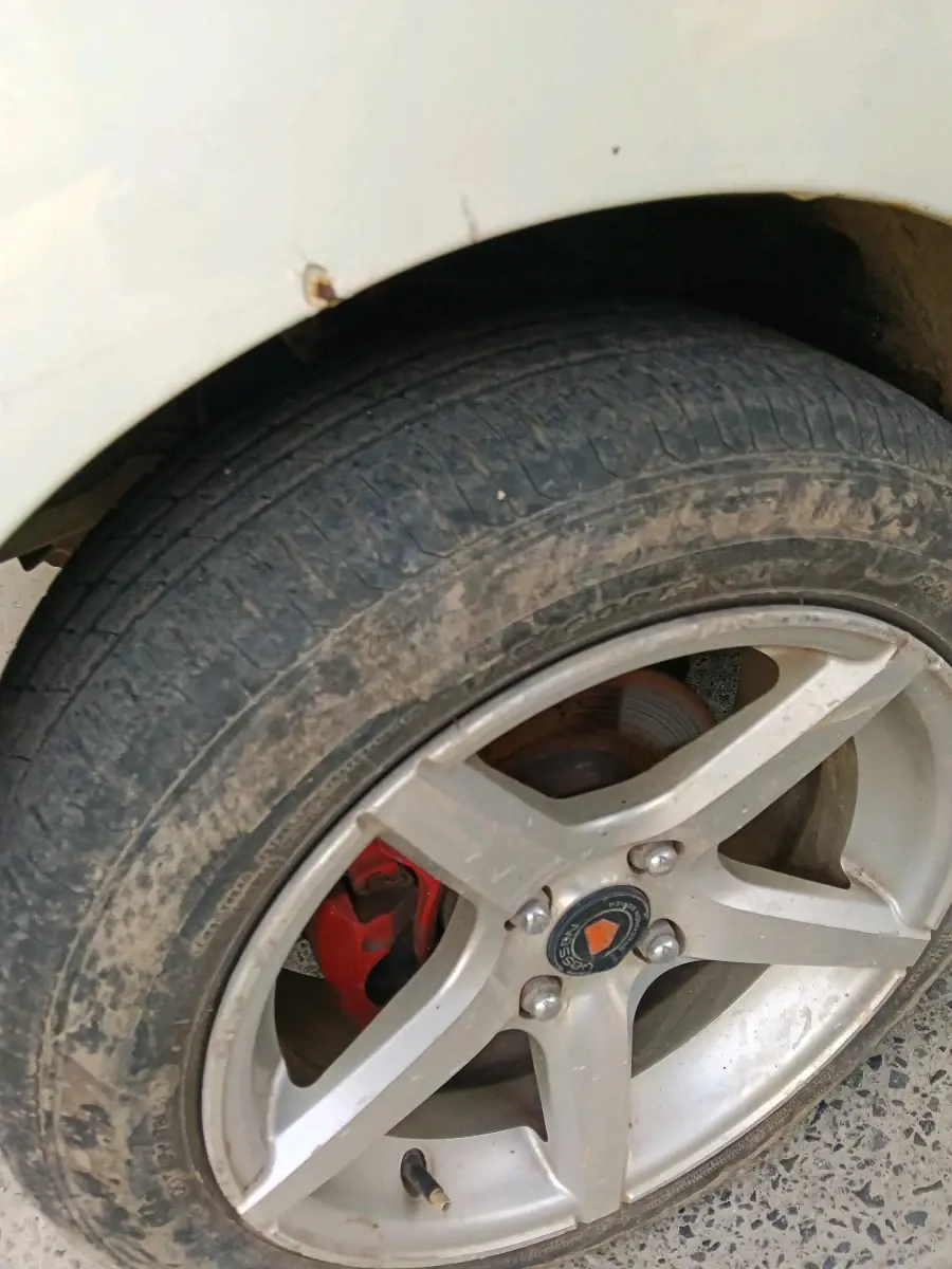 2011 Hyundai i10 ERA 1.1, Petrol, Manual, 67,566 km, tyre