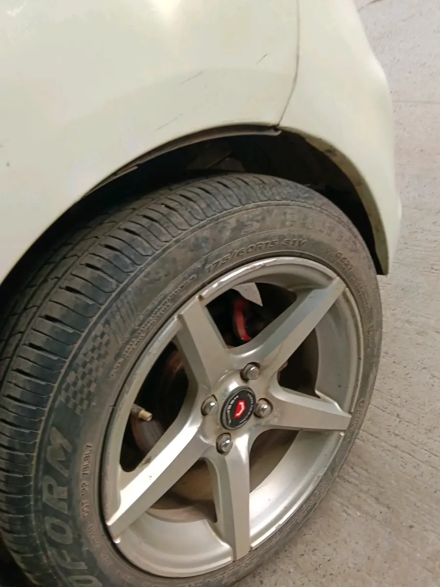 2011 Hyundai i10 ERA 1.1, Petrol, Manual, 67,566 km, tyre