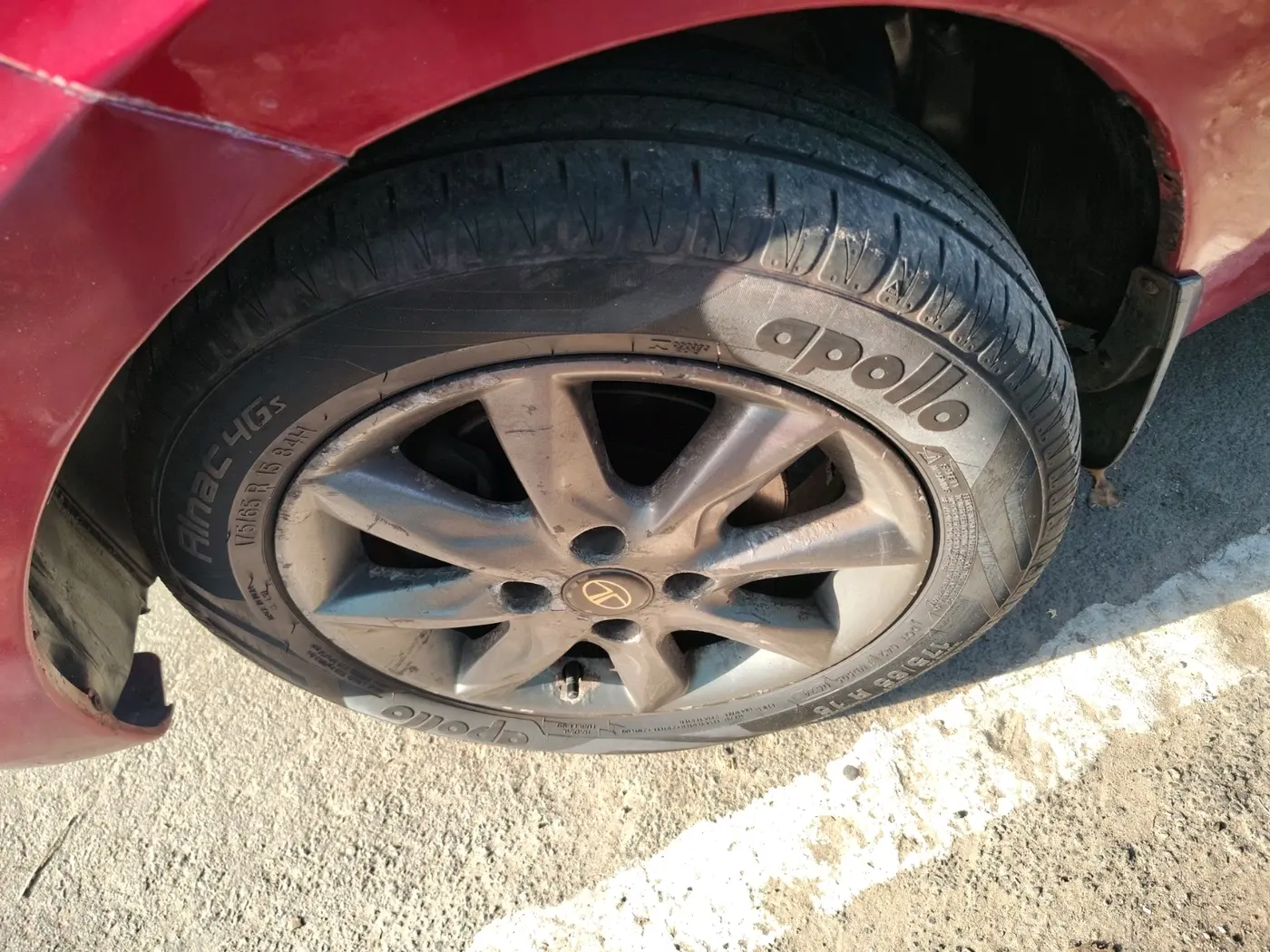 2015 Tata Bolt XT QUADRAJET, Diesel, Manual, 96,791 km, tyre