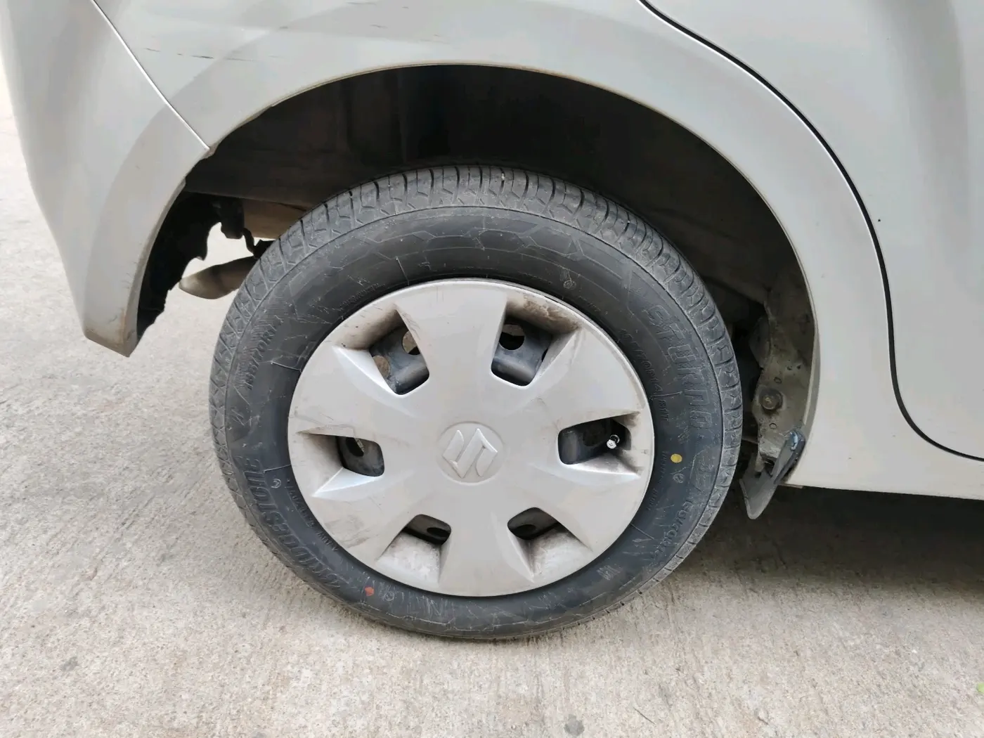 2023 Maruti New Wagon-R ZXI 1.2, Petrol, Manual, 40,949 km, tyre