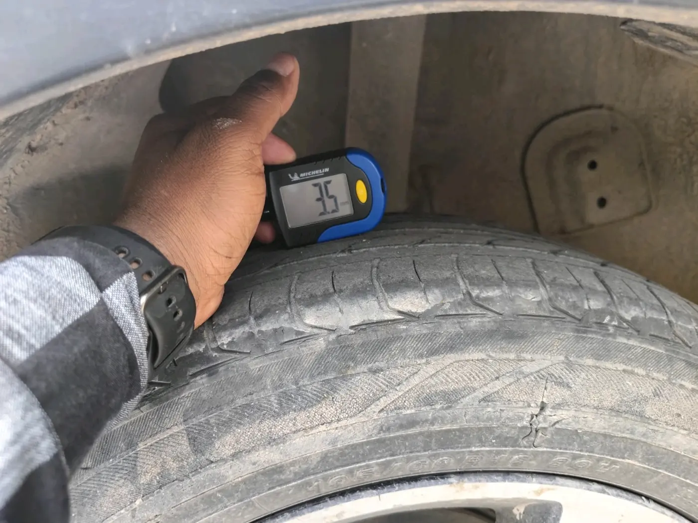 2018 Tata NEXON XM DIESEL, Diesel, Manual, 1,55,323 km, tyre