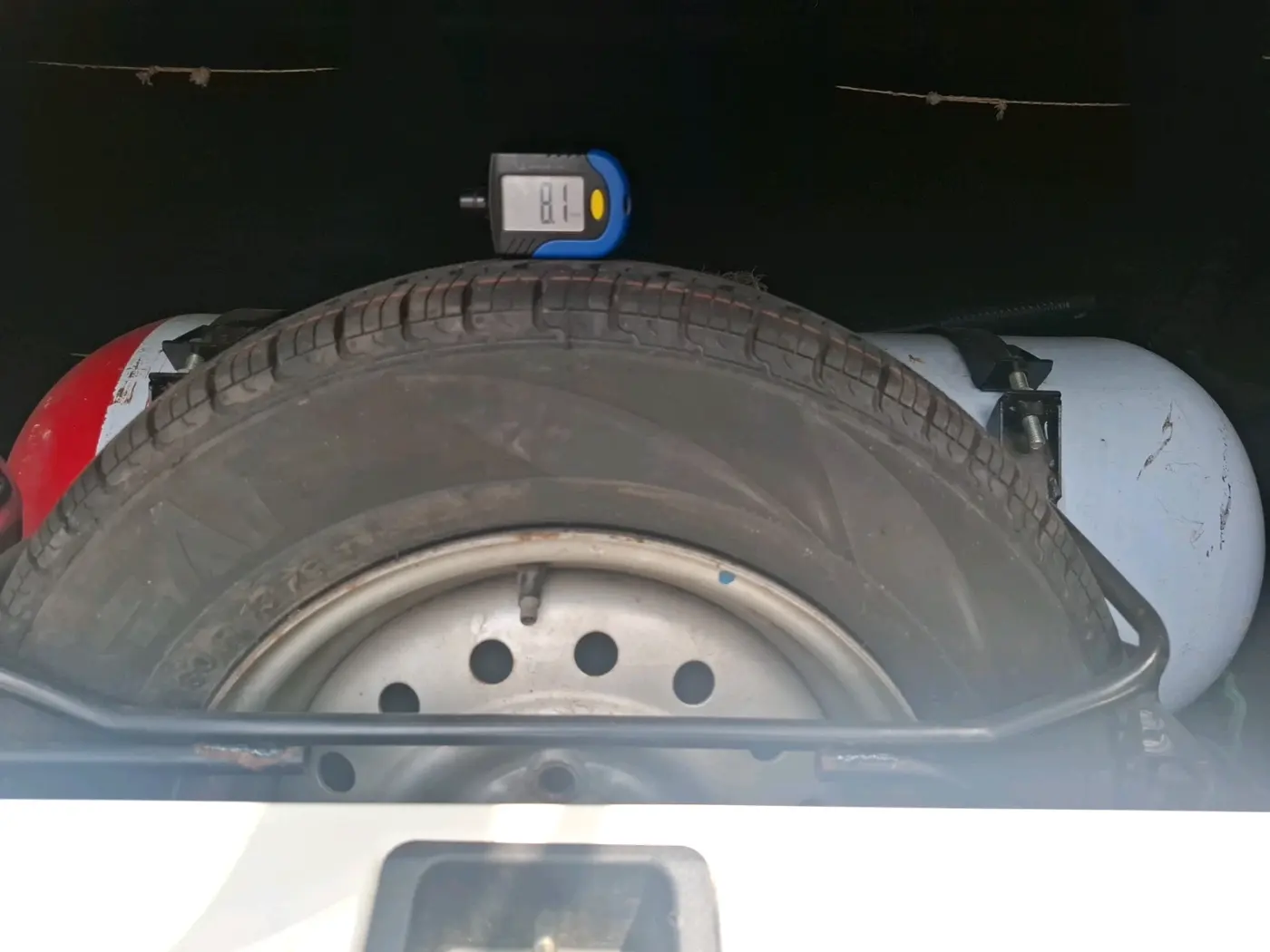 2019 Maruti New Wagon-R LXI CNG 1.0, CNG, Manual, 54,387 km, tyre