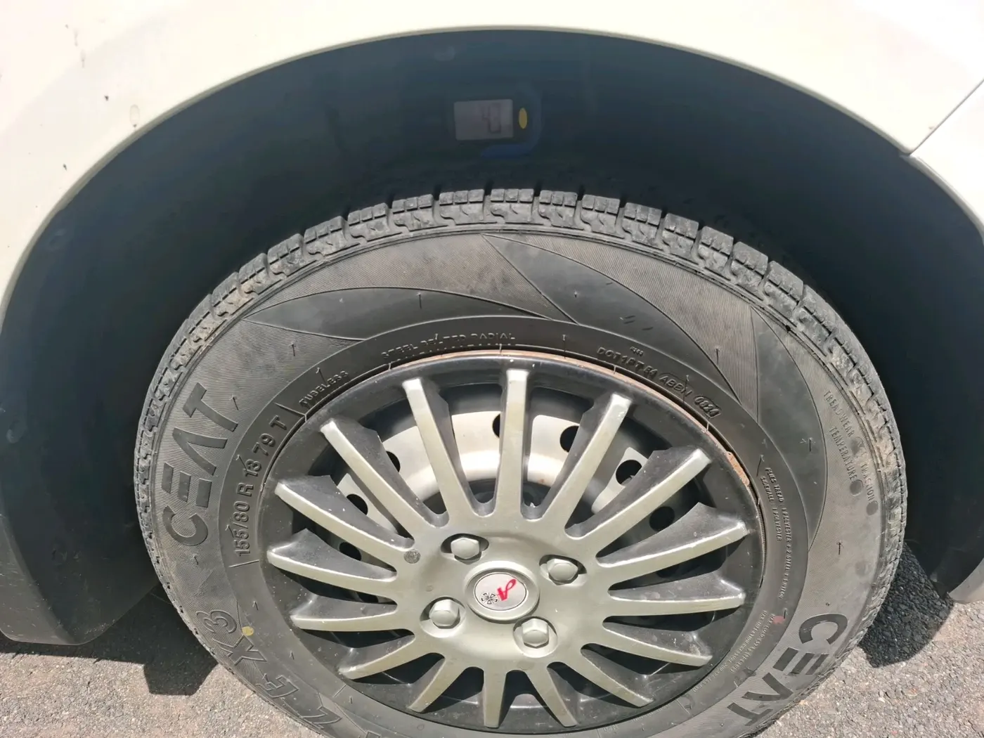 2019 Maruti New Wagon-R LXI CNG 1.0, CNG, Manual, 54,387 km, tyre