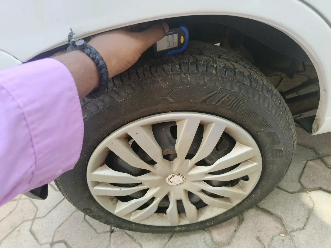2012 Maruti Alto K10 VXI, Petrol, Manual, 40,296 km, tyre