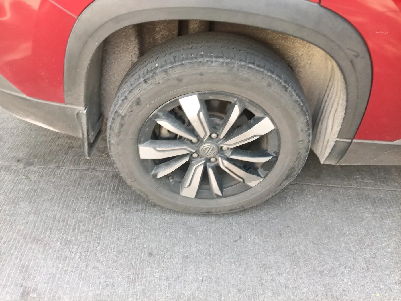 2020 MG HECTOR SHARP 1.5 DCT PETROL, Petrol, Automatic, 55,576 km, tyre